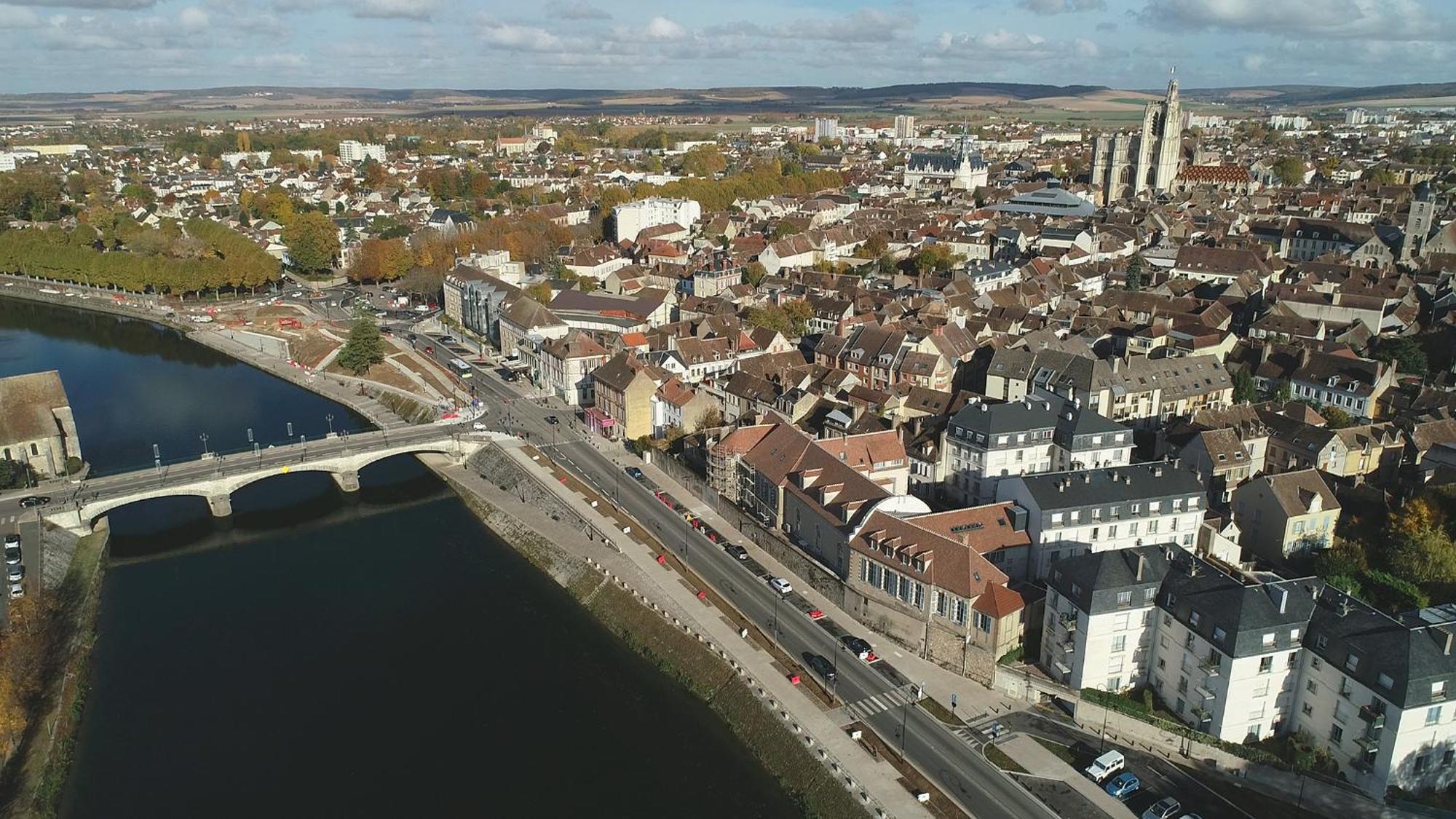 Le Cosy Du Tambour D'Argent Lägenhet Sens Exteriör bild